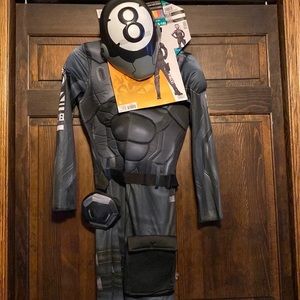 Fortnite 8ball youth costume